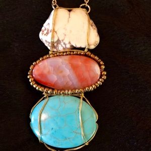 Multi color pendant necklace